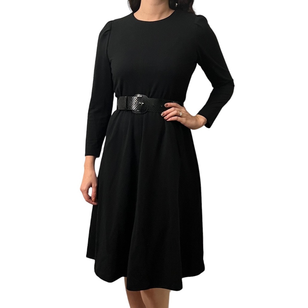 Vintage 1980’s Classic Black Knit Long Sleeved Dress Semi Full Skirt Sm/M